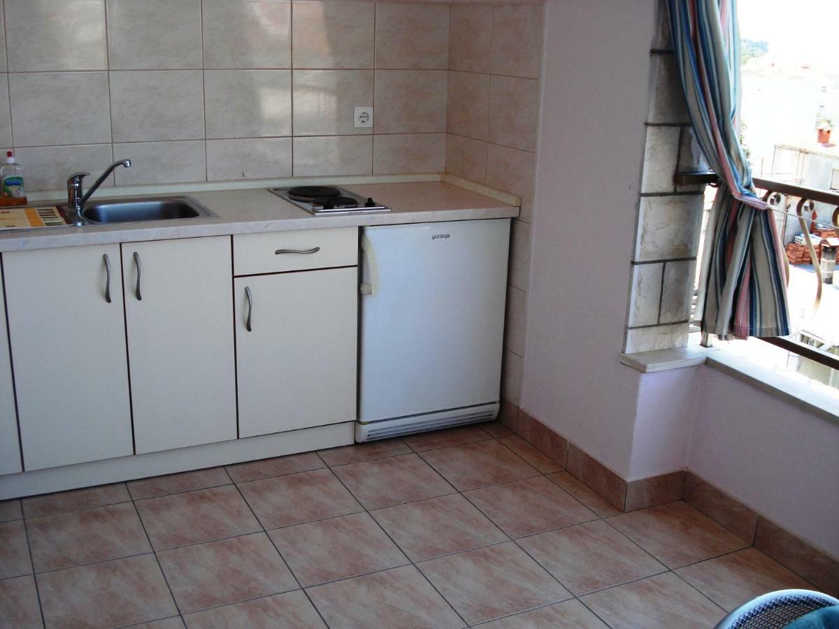 Apartments Moso Tučepi Eksteriør bilde