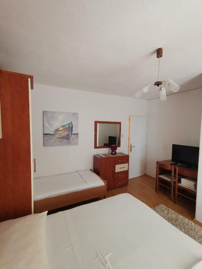 Apartments Moso Tučepi Eksteriør bilde